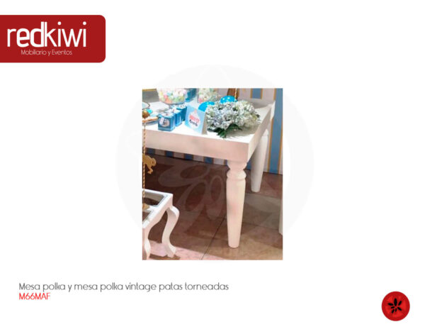 Mesa polka y mesa polka vintage patas torneadas