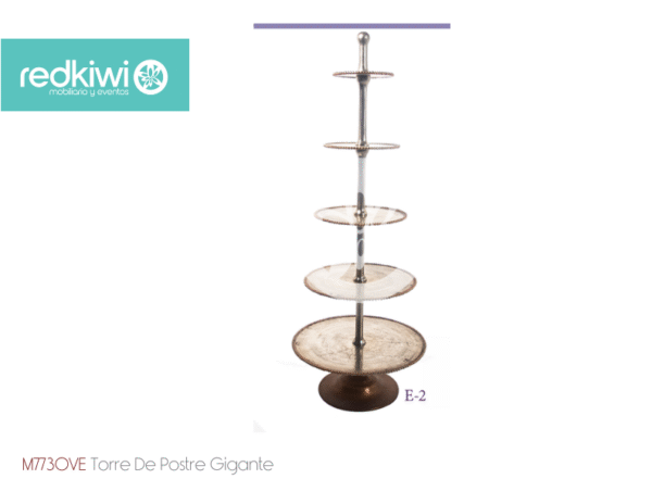 Torre De Postre Gigante